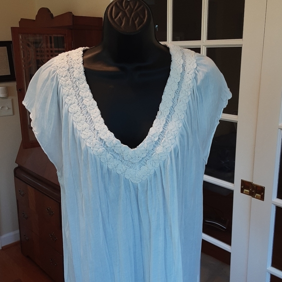 NWT V-Neck Tunic Top by Calvin Klein - Picture 2 of 5